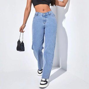 straight leg blue jeans